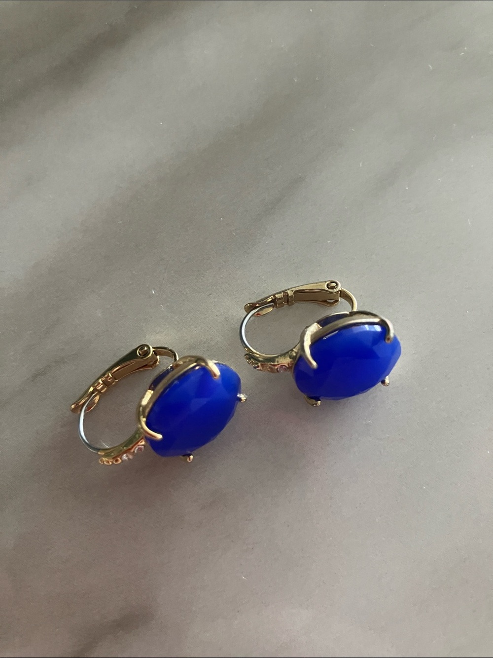 Fossil Gold Tone Cobalt Blue Faceted Leverback Statement Earrings Clear Accents - Picture 1 of 8